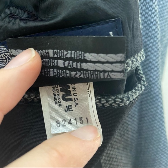 Vintage Burberry Gray 100% Pure New Wool Blazer - Picture 8 of 9